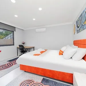 Orange House Private Garden Terrace Hot Tub Mountain Views Konyaalti Анталья
